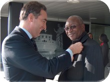 Ambassadeur et Fronzoni