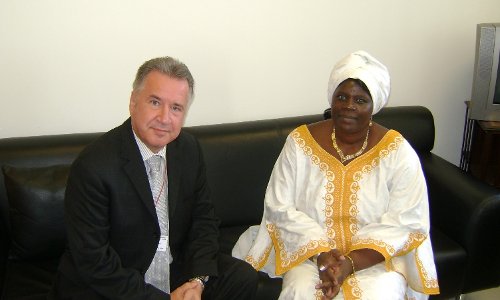 SE Sophie SOW avec le Directeur Adjoint du Protocole Monsieur Gurol Sokmensuer au Ministère Turc des Affaires Étrangères