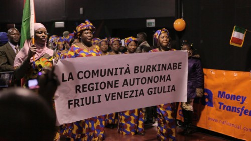 Célébration du 52ème anniversaire de la fête de l'indépendance du Burkina Faso en Italie Célébration du 52ème anniversaire de la fête de l'indépendance du Burkina Faso en Italie